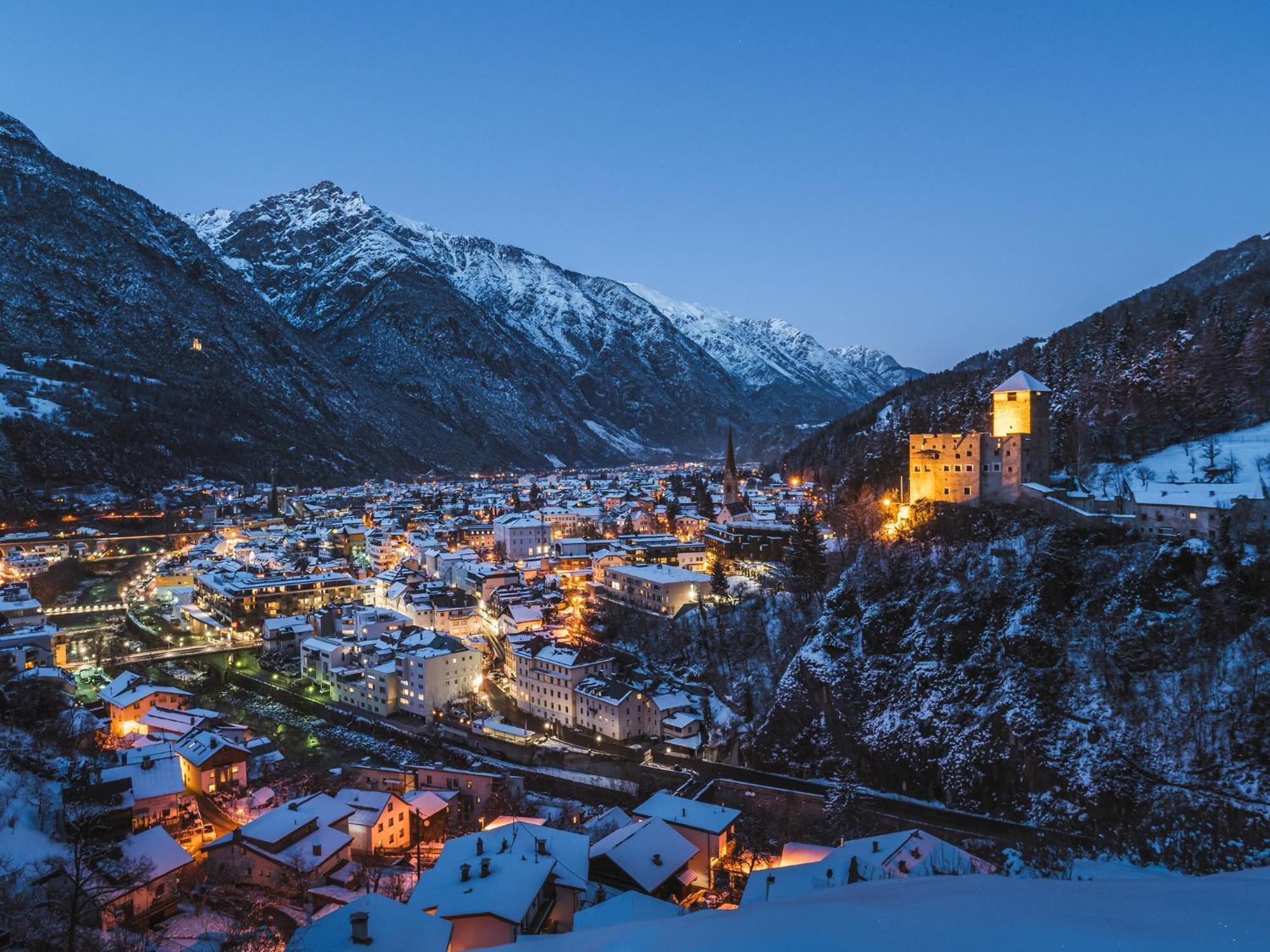 Lechtaler Alpenblick Landeck - Privatzimmer & Ferienwohnung エクステリア 写真