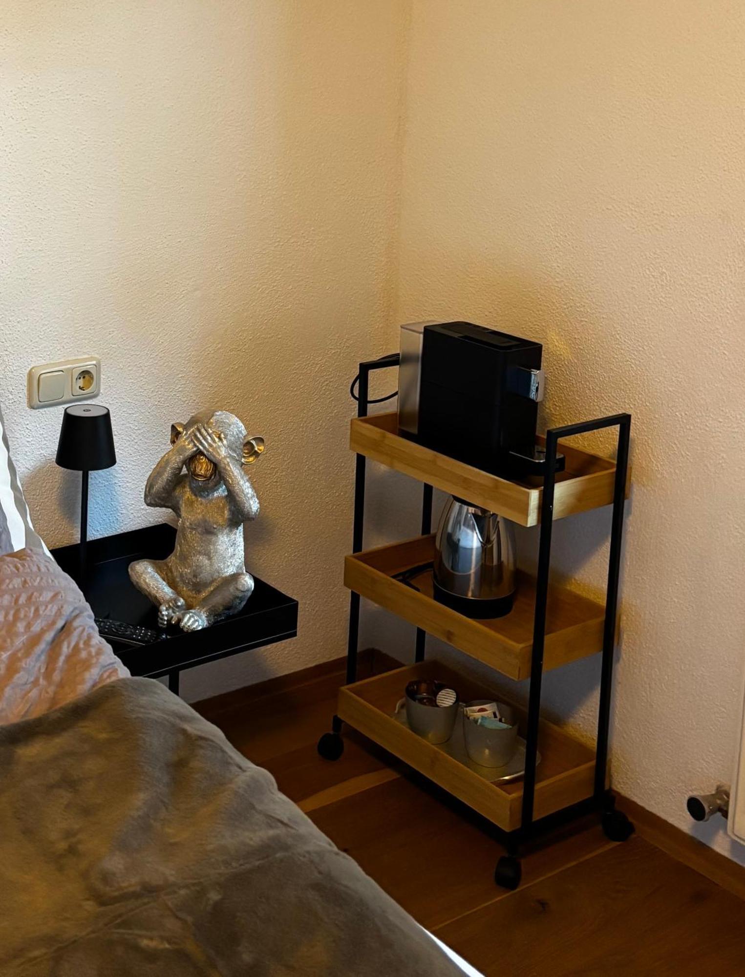 Lechtaler Alpenblick Landeck - Privatzimmer & Ferienwohnung エクステリア 写真
